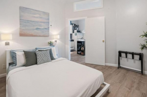 2BR Great Location Short Walk to Times Square